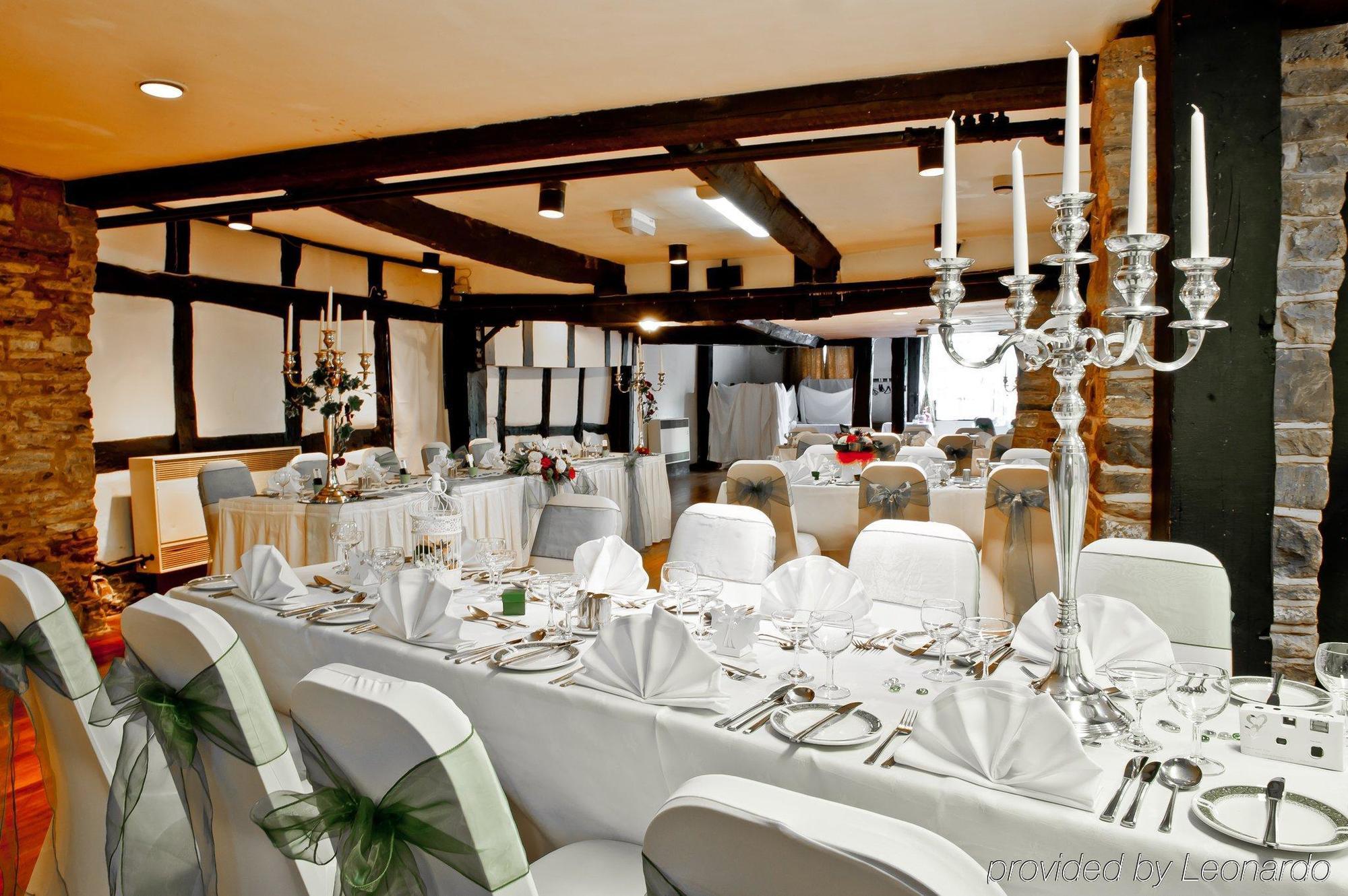 Talbot Hotel ลีโอมินสเตอร์ ร้านอาหาร รูปภาพ