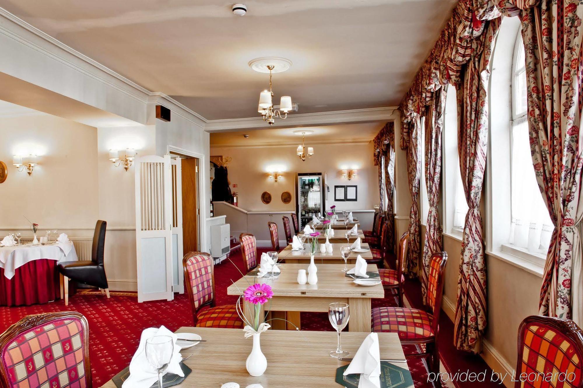Talbot Hotel ลีโอมินสเตอร์ ร้านอาหาร รูปภาพ